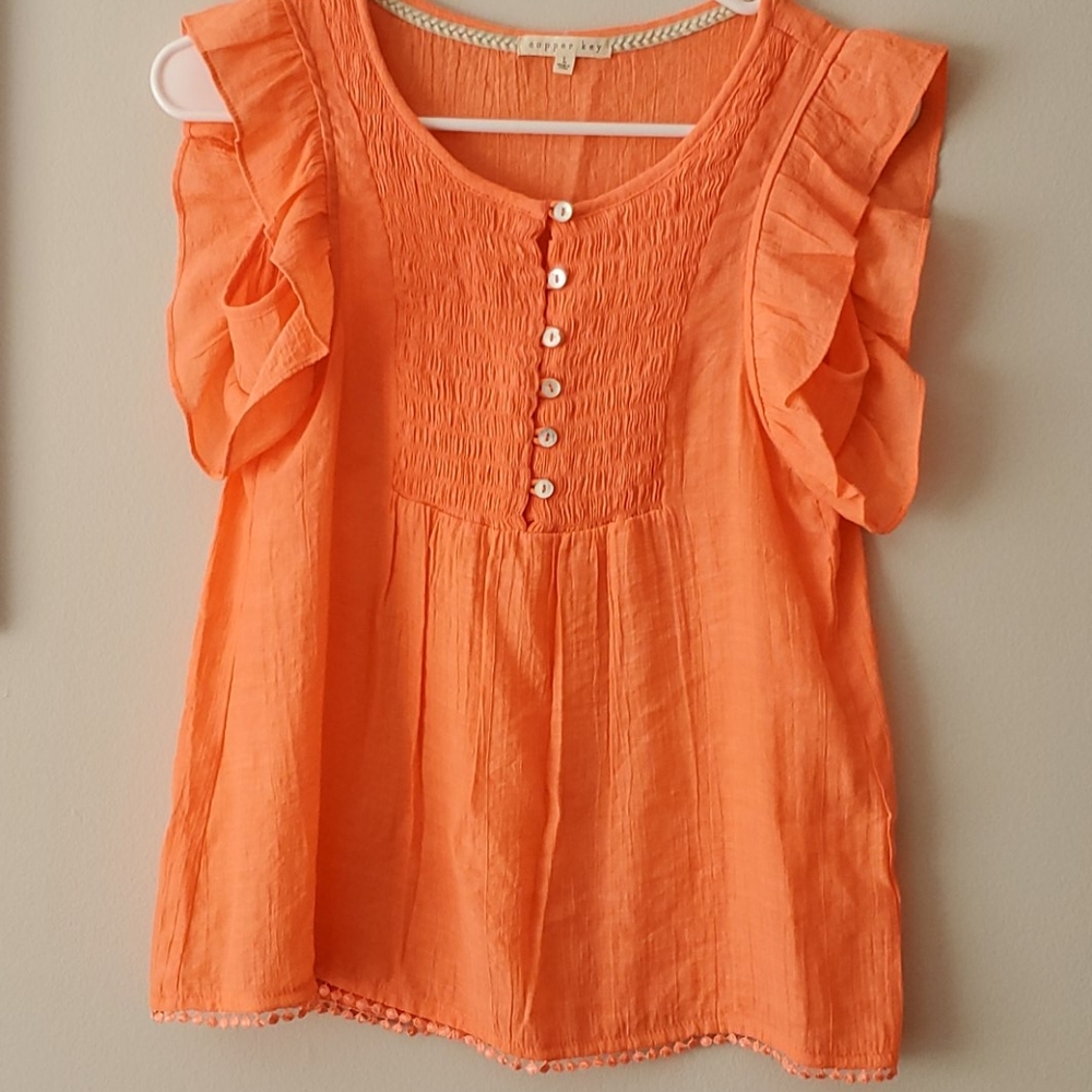 Top - Picture 2 of 6